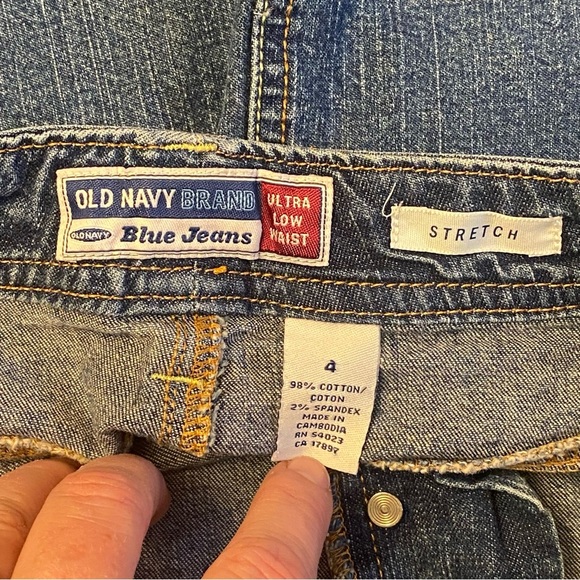 Vintage Y2K Old Navy Mini Denim Jean Skirt Ultra Low Rise SZ 4 - Picture 3 of 7